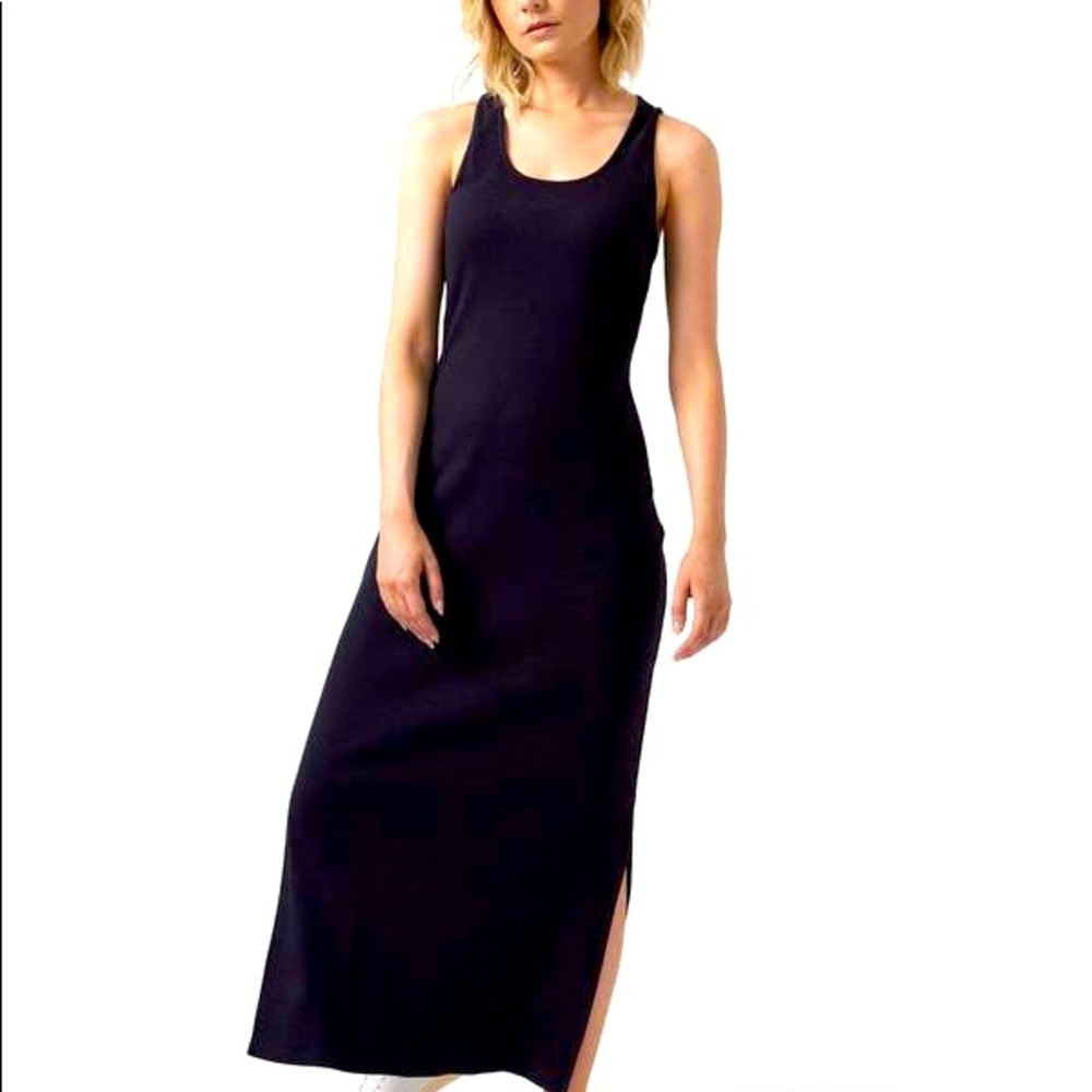 Saint + Sofia Sleeveless Ribbed Dress in Navy